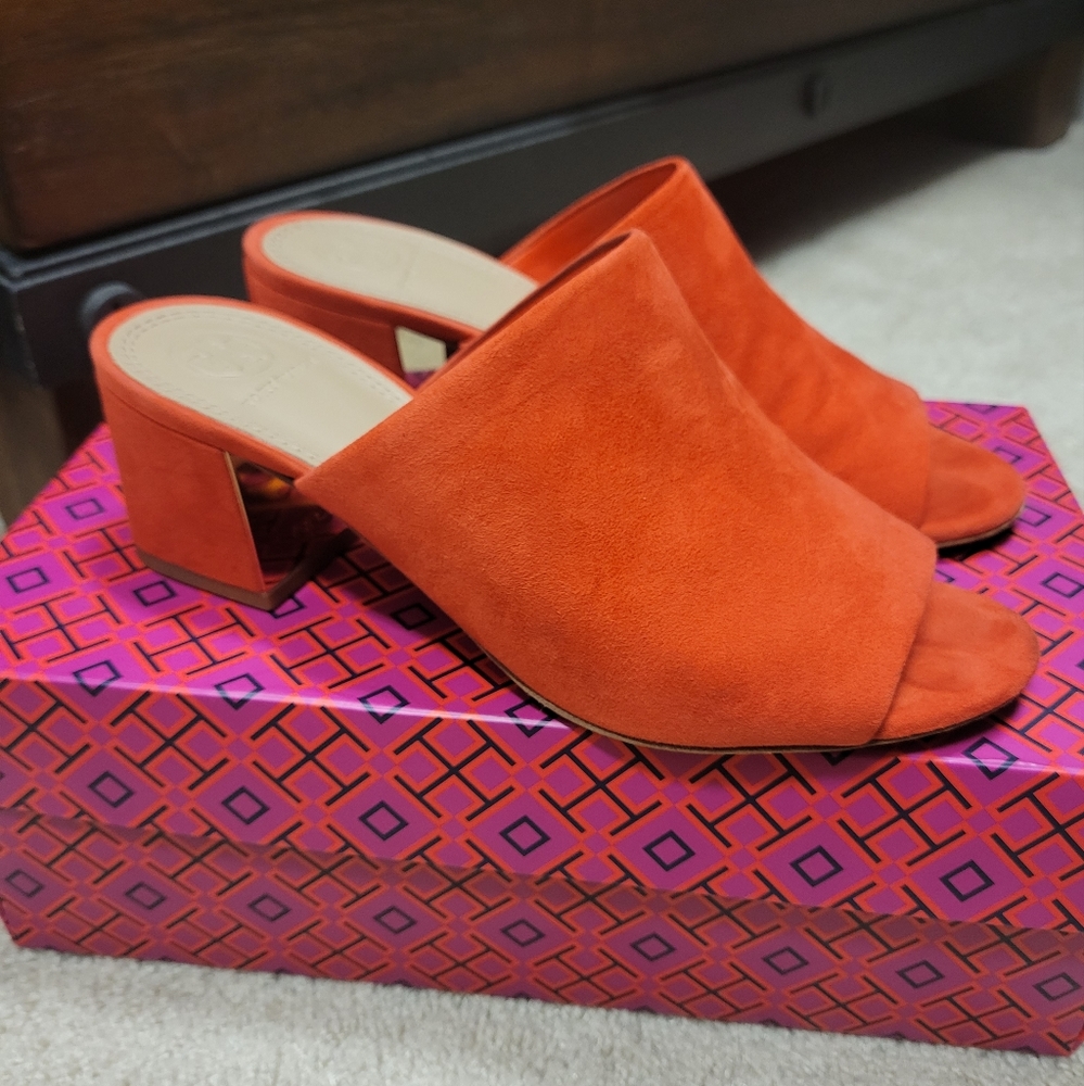Tory Burch!!